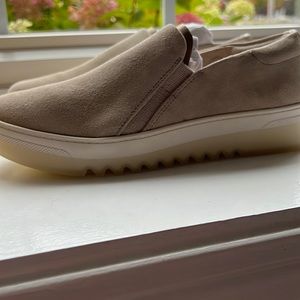 Dr. Scholl’s Good to Go Slip on Sneakers